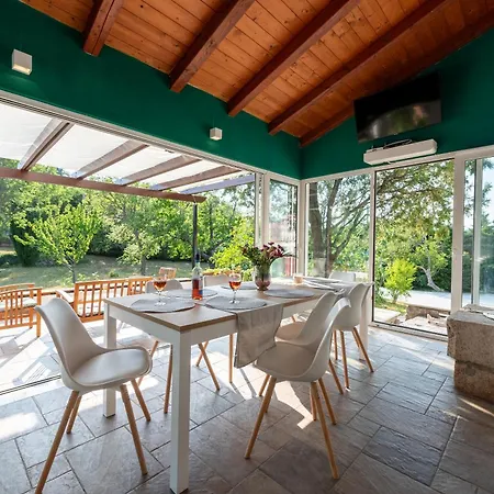 Ferienhaus Garden Hreljin