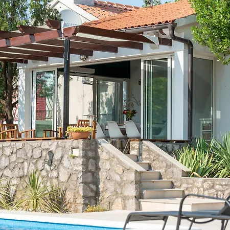 Garden Holiday home Hreljin